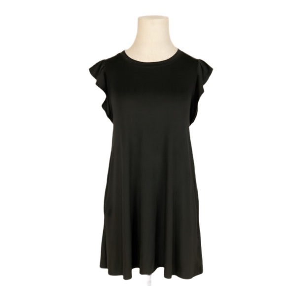 Doublju Dresses & Skirts - DOUBLJU Flowy Swing LBD Ruffle Sleeve with Pockets - Size Medium